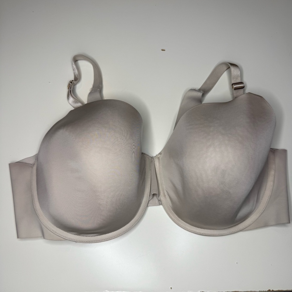 Soma Vanishing 360 Perfect Coverage Bra Size 40D GUC